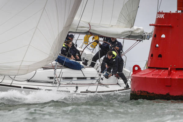 Team sailing racing day